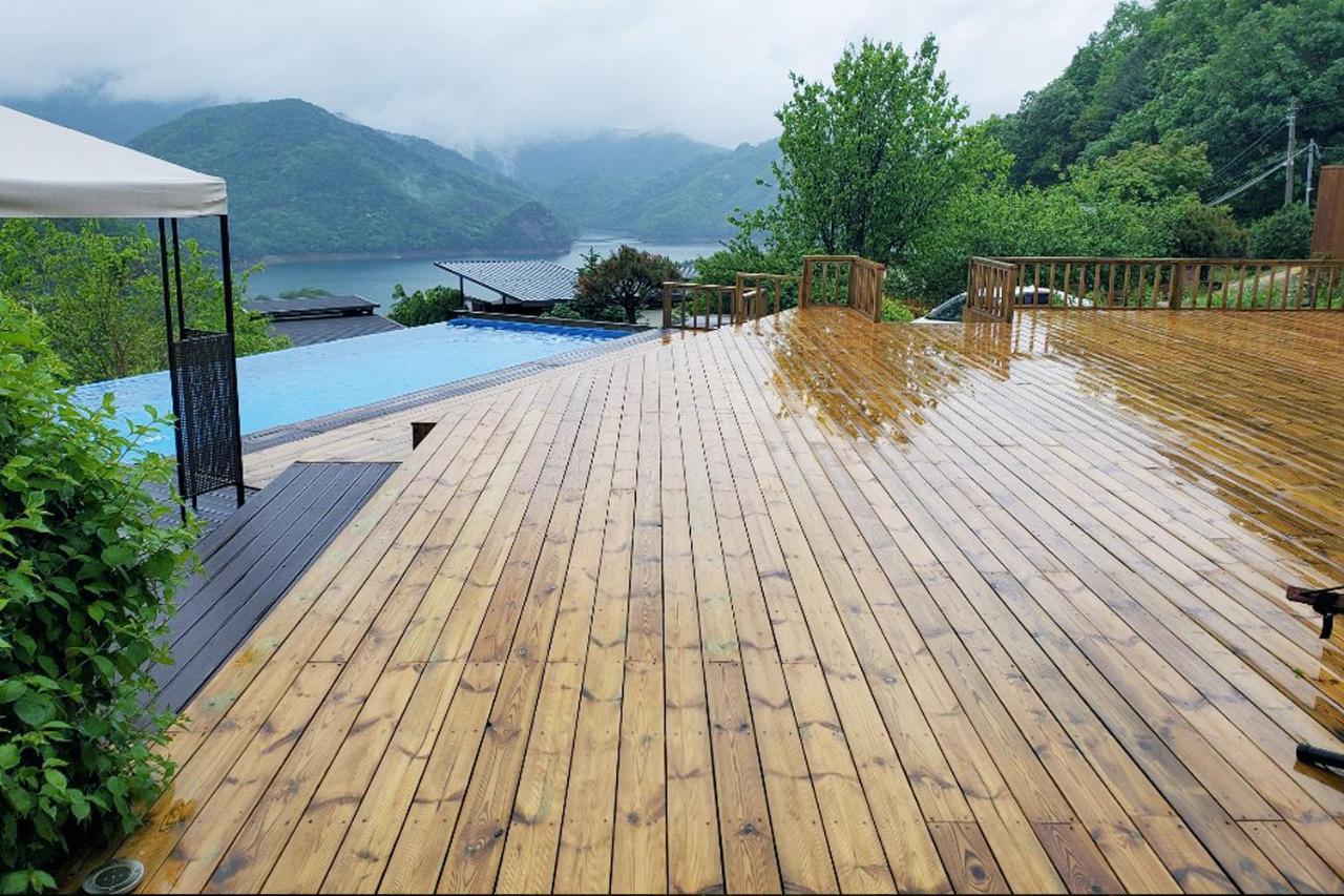Penatess Pool Villa Чхунджу Экстерьер фото