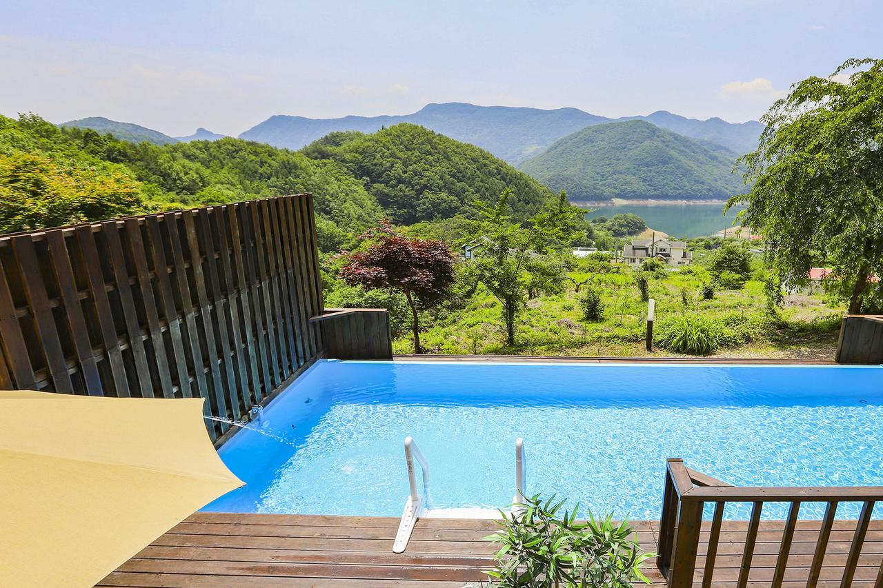 Penatess Pool Villa Чхунджу Экстерьер фото