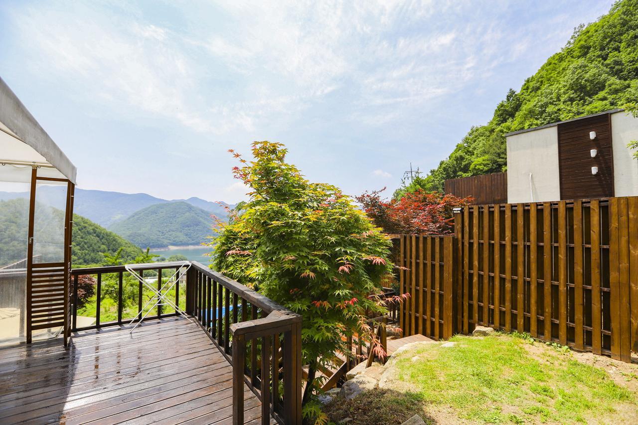 Penatess Pool Villa Чхунджу Экстерьер фото
