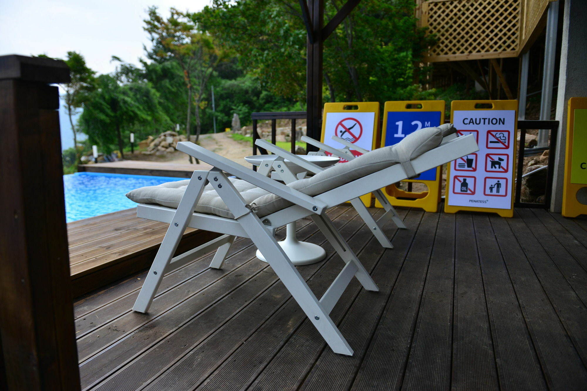 Penatess Pool Villa Чхунджу Экстерьер фото
