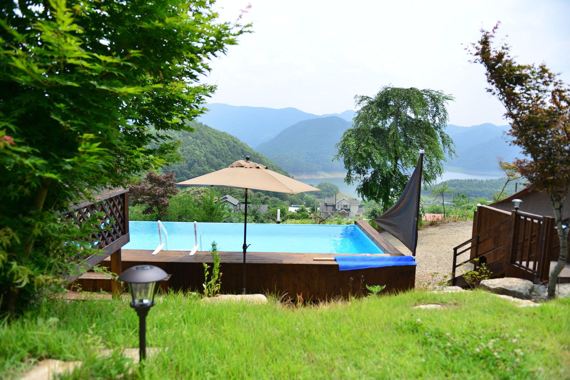 Penatess Pool Villa Чхунджу Экстерьер фото